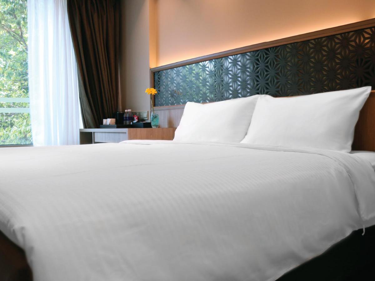 Aqueen Prestige Hotel Jalan Besar سنغافورة المظهر الخارجي الصورة