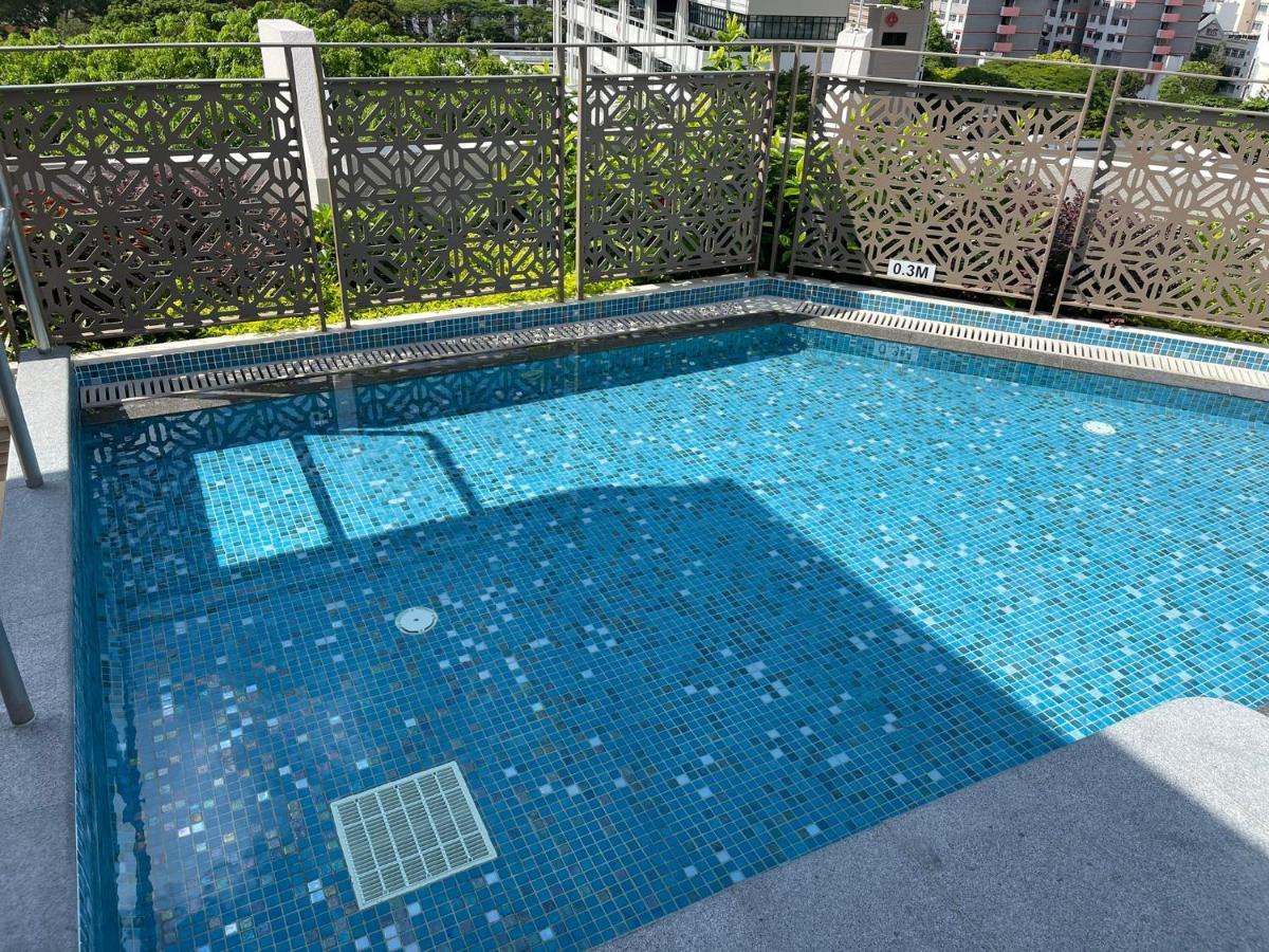 Aqueen Prestige Hotel Jalan Besar سنغافورة المظهر الخارجي الصورة