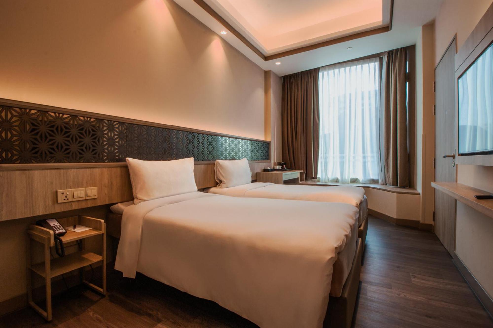 Aqueen Prestige Hotel Jalan Besar سنغافورة المظهر الخارجي الصورة